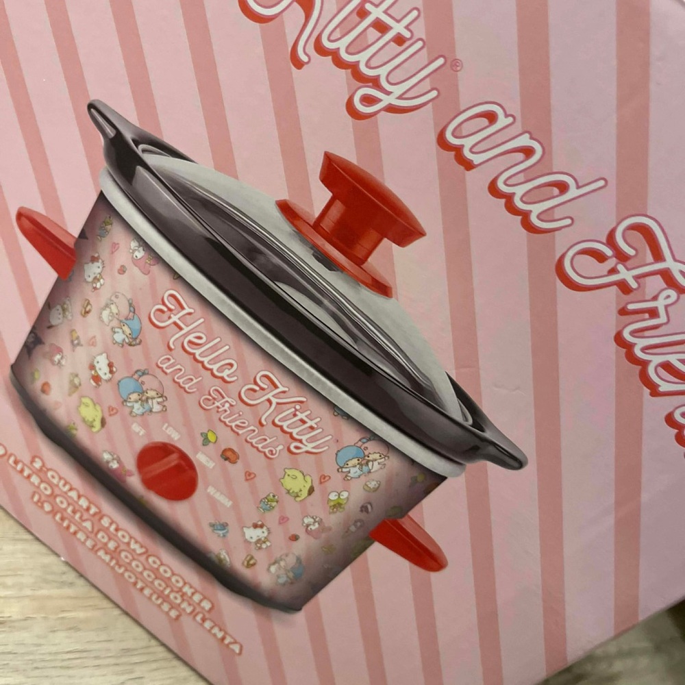Hello Kitty Slow Cooker with Red Accents